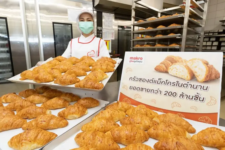 ท่ามกลางกระแสความคึกคักของร้านคาเฟ่ จนมีก...