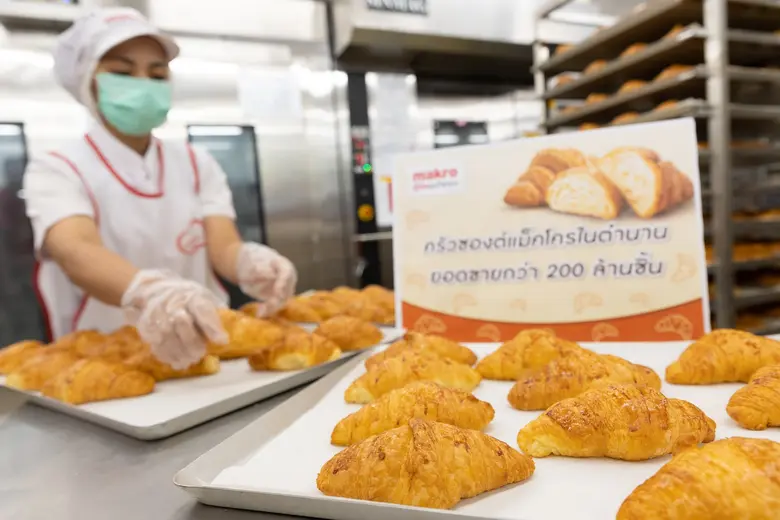 ท่ามกลางกระแสความคึกคักของร้านคาเฟ่ จนมีก...