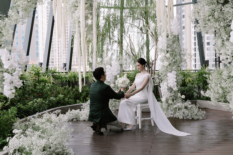 คู่รักที่กำลังมองหาสถานที่จัดงานวิวาห์พลา...