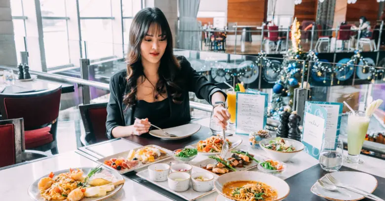 ห้องอาหารวัวล่า! โรงแรมโซฟิเทล กรุงเทพ สุ...