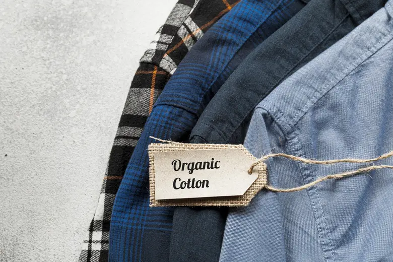 ปัจจุบันนวัตกรรมและเทคโนโลยีต่าง ๆ มีการเ...