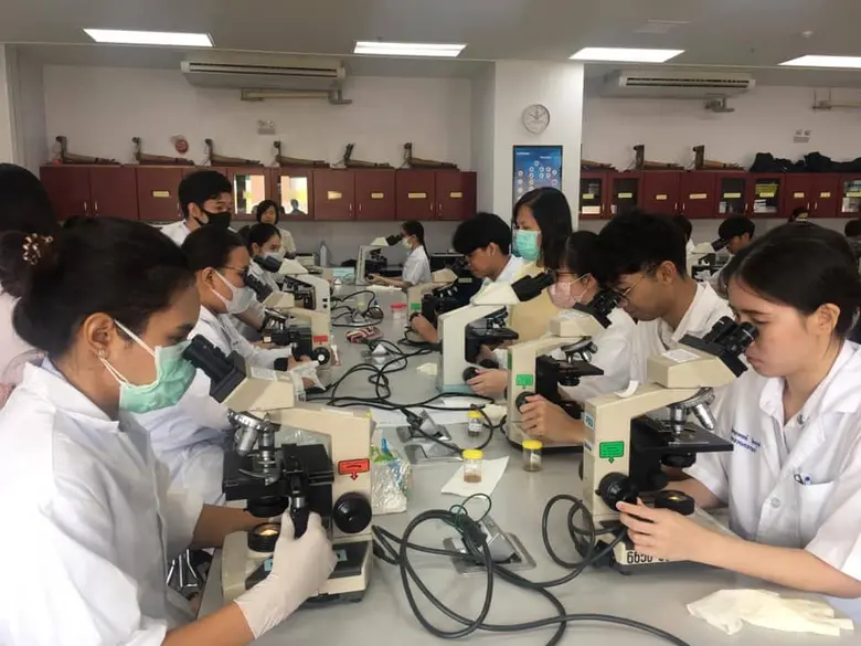 คณะสหเวชศาสตร์ จุฬาฯ จัดโครงการปลอดปรสิต ครั้งที่ 8 ในสถานสงเคราะห์เด็กบ้านปากเกร็ด