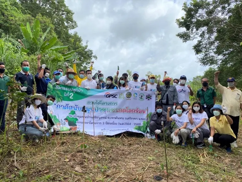 คุณสุรจิตร บัวเทิง ผู้จัดการฝ่ายอาวุโสปฏิ...