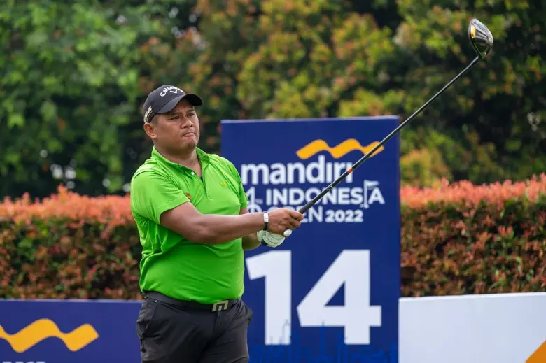 "อิทธิพัทธ์" เปิด 8 อันเดอร์ นำร่วมบนคลับเฮาส์ศึก อินโดนีเซีย โอเพ่น วันแรก