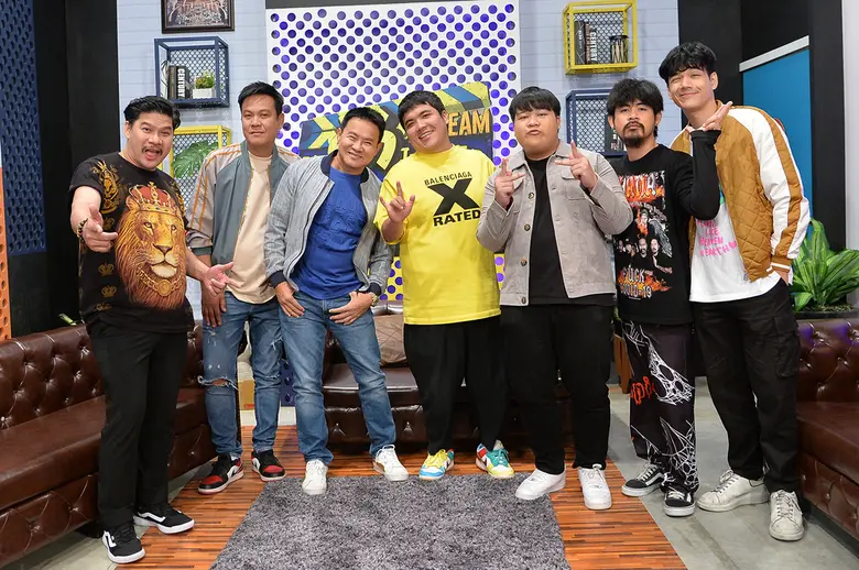 "จาตุรงค์" แท็กทีมก๊วนฮาฯ ชวนโหวต 5 คลิปสุดท้าย กิจกรรม "ฮา ฟ. แฟน"  ลุ้นรับรางวัลโดนใจ!!!