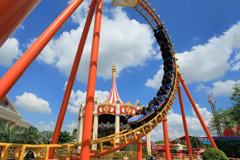 สยามอะเมซิ่งพาร์ค ชวนลูก ๆ ควงแขนคุณแม่ เล่นสวนน้ำสวนสนุก พร้อมชมการแสดงอัดแน่นตลอดทั้งวัน ในงานวันแม่แห่งชาติ 12 สิงหาคม 2565