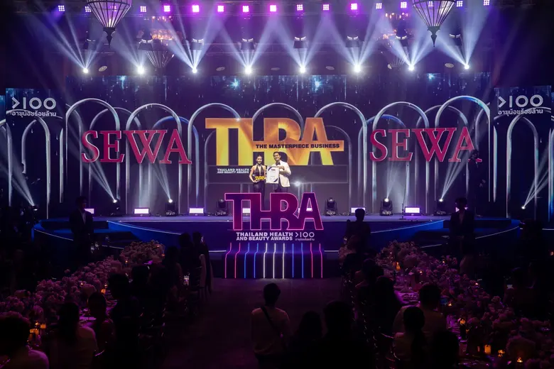 คนบันเทิง คิมเบอร์ลี่ , ขวัญ ,พุฒิ , จุ๋ย , วุ้นเส้น พาเหรดรับรางวัลสุดยิ่งใหญ่ "THAILAND HEALTH AND BEAUTY AWARDS 2022"