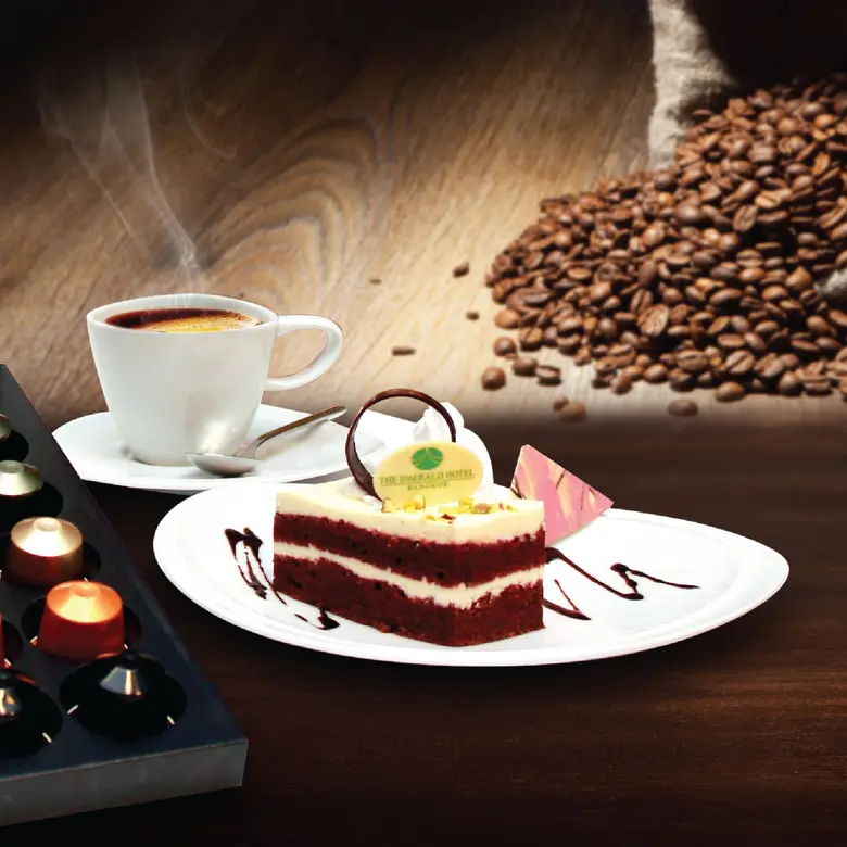 เปิดบริการแล้วสำหรับเค้กช็อพ โรงแรม ดิ เอ...