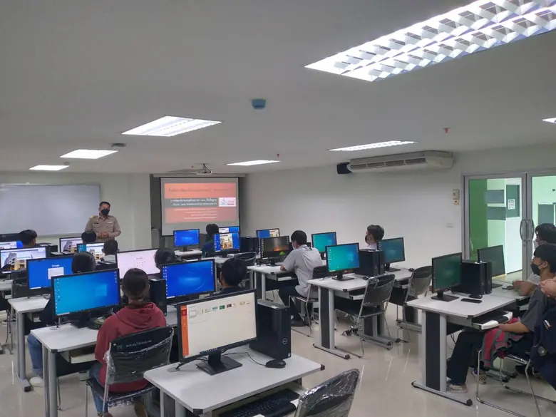 สนพ.สระบุรี เร่งพัฒนาทักษะรองรับเทคโนโลยีดิจิทัลเพื่อแรงงานวิถีใหม่ต่อเนื่อง