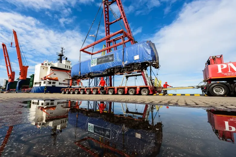 EA เผยหัวรถไฟ EV ถึงไทยแล้ว พร้อมทดสอบสับเปลี่ยนขบวนที่สถานีบางซื่อปีนี้ เทียบหัวรถดีเซลประหยัดต้นทุนพลังงานได้กว่า 40%