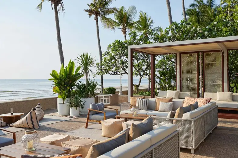 เปิดประสบการณ์การเข้าพักรูปแบบใหม่ที่ดุสิตดีทู หัวหิน ด้วยแพ็กเกจ Chic & Chill  ในราคาเริ่มต้นเพียง 6,100 บาทสุทธิ พร้อมรับบัตรน้ำมันมูลค่า 500 บาท