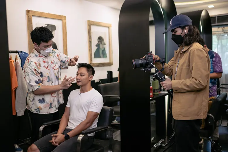 "Main Style" ดึง "เอ็ม-อนาวิน" ปรับลุคปัง ๆ พร้อมเผยเรื่องสุดฮากลางรายการที่นี่ที่เดียว