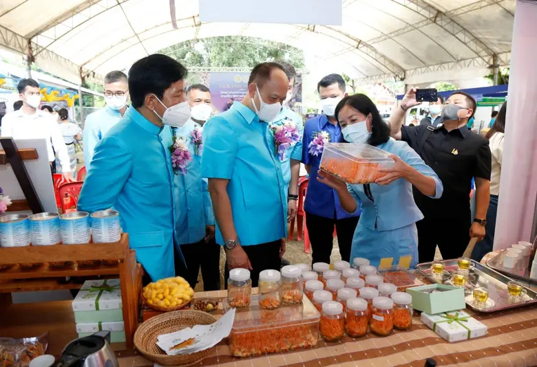 ปลัดเกษตรฯ เปิดงานโครงการส่งเสริมไหมอุตสาหกรรมรังเหลือง โชว์ผลงานตามนโยบายตลาดนำการผลิต ชู "น่านโมเดล" พร้อมเดินหน้าต่อ ขยายผลทั่วทุกพื้นที่