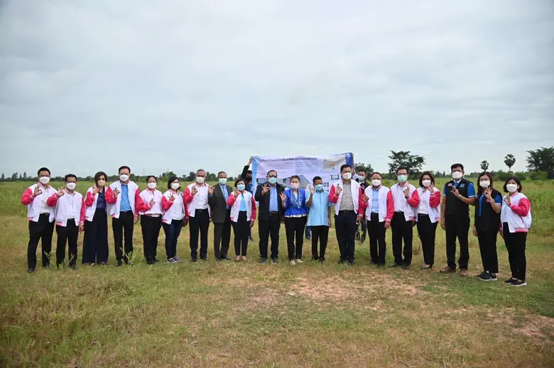 นายจุติ ไกรฤกษ์ รัฐมนตรีว่าการกระทรวงการพ...