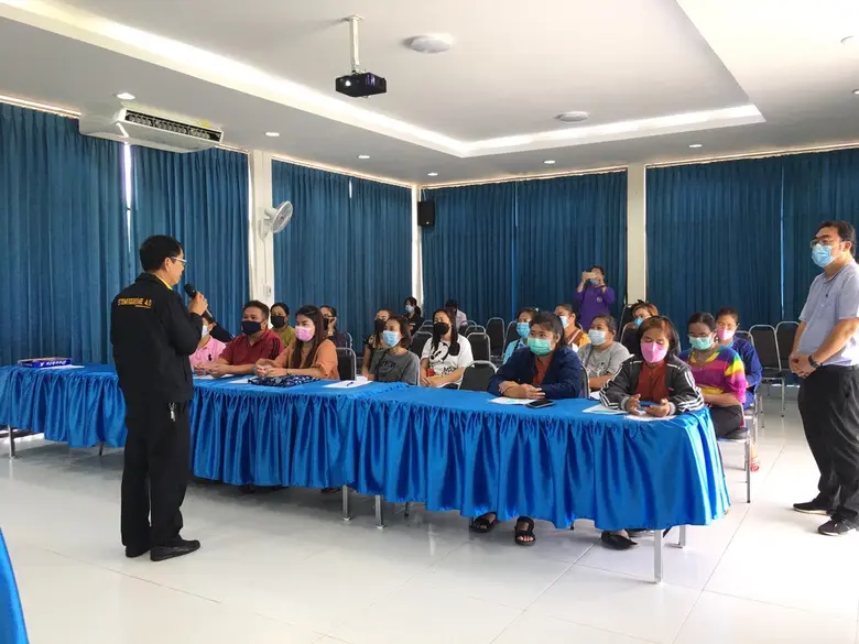 สนพ.แพร่ ประชาสัมพันธ์โครงการความร่วมมือการพัฒนาทักษะสร้างความรู้ด้านเทคโนโลยีสารสนเทศกับการพัฒนาอาชีพสู่สังคมดิจิทัล