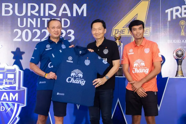 นายพงศธร เอื้อมงคลชัย รองประธานกรรมการบริ...