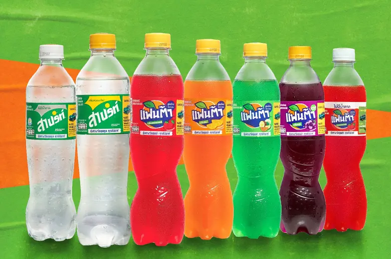 เครื่องดื่ม "แฟนต้า" และ "สไปรท์" โดย กลุ...