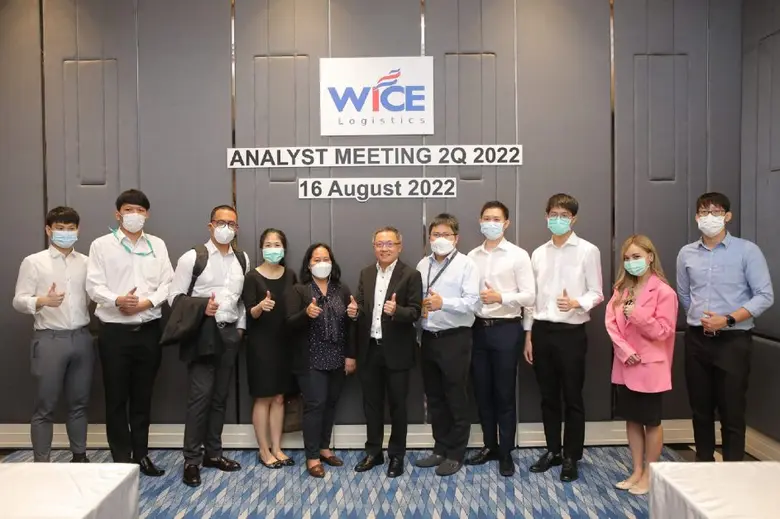 นายชูเดช คงสุนทร (กลาง) กรรมการผู้จัดการ ...