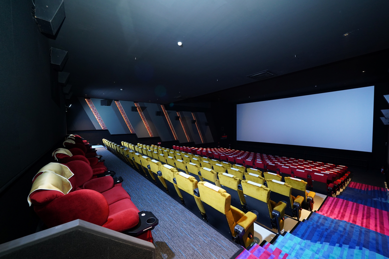 เอส เอฟ ปักหมุดความบันเทิงแห่งใหม่เอาใจชาวภูเก็ตกับ "โรงภาพยนตร์ เอส เอฟ ซีเนม่า สาขาโรบินสันไลฟ์สไตล์ ถลาง" พร้อมส่งโปรโมชั่นสุดคุ้มฉลองการเปิดสาขา