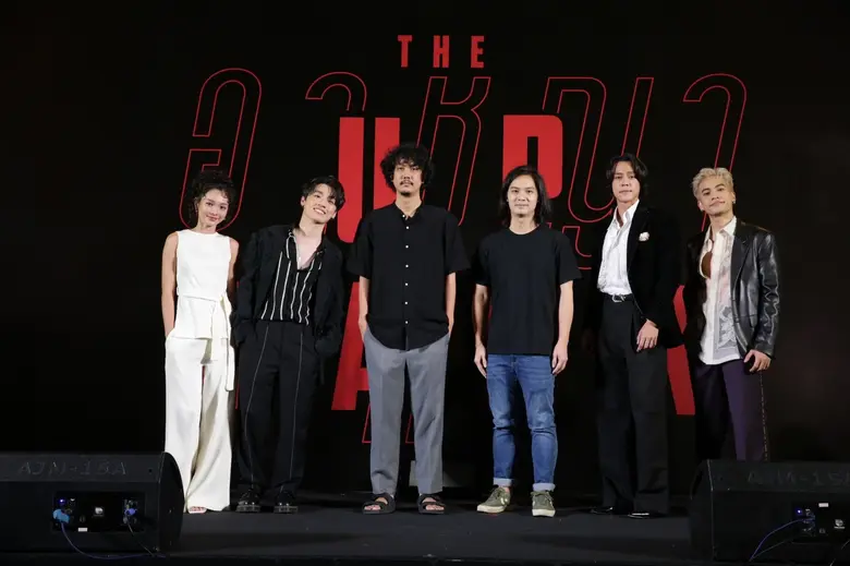 เปิดตัวอย่างคึกคักสมกับกระแสความแรงของภาพ...