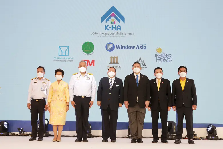 นายจุติ ไกรฤกษ์ รัฐมนตรีว่าการกระทรวงการพ...