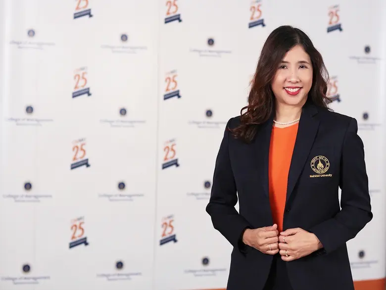 แกะกล่องหลักสูตรใหม่ที่คนพูดถึง "การจัดการธุรกิจอินเตอร์ ออนไลน์" ของ CMMUกับ 5 จุดเด่นสู่ดีกรีป.โท จากมหาวิทยาลัยอับดับ 1 ของประเทศไทย