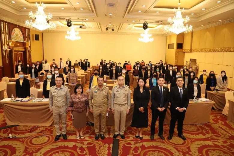 พลตำรวจเอก ดร.ธรรมศักดิ์ วิชชารยะ รองเลขา...