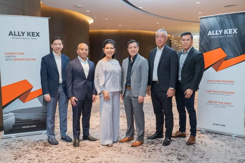 กลุ่มผู้บริหารที่มีประสบการณ์คร่ำหวอดในแว...