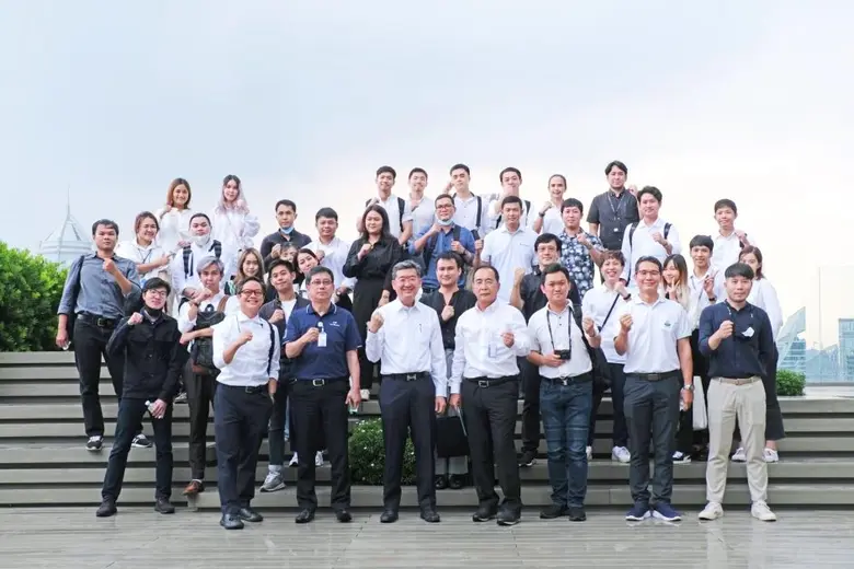 นายไพรัช เล้าประเสริฐ ประธานกรรมการบริหาร...