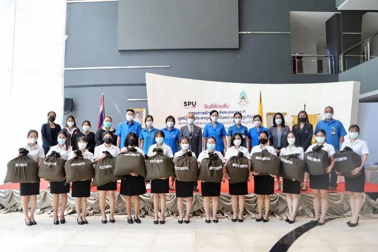 ดร.โสภิต ภาโนมัย รองอธิการบดี เป็นผู้แทนม...