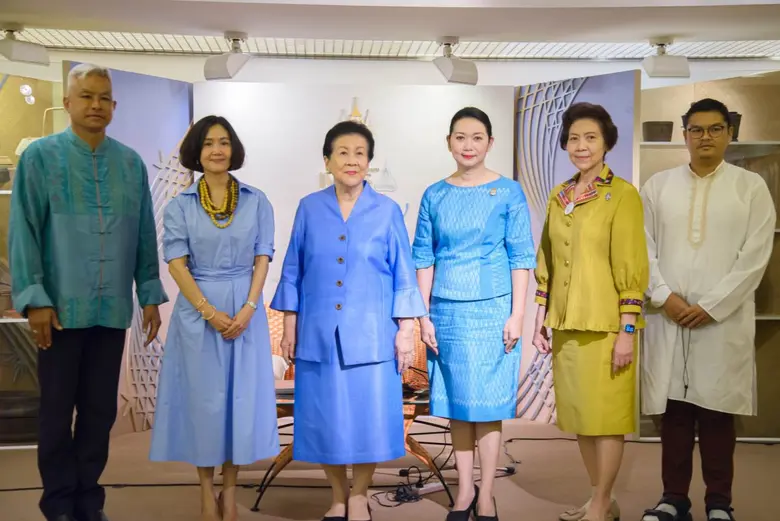 มูลนิธิส่งเสริมศิลปาชีพในสมเด็จพระนางเจ้า...