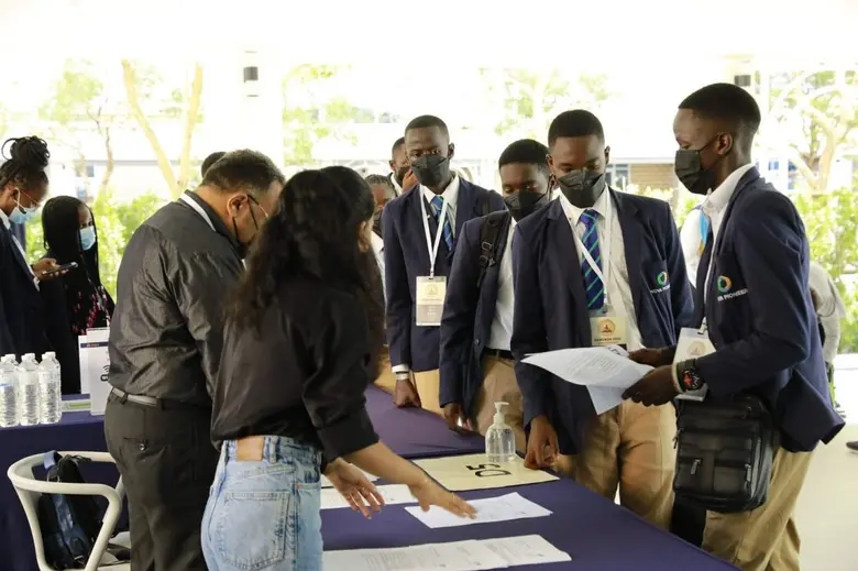 ร.ร.นานาชาติดีบีเอส (DBS) โชว์ศักยภาพเปิด...