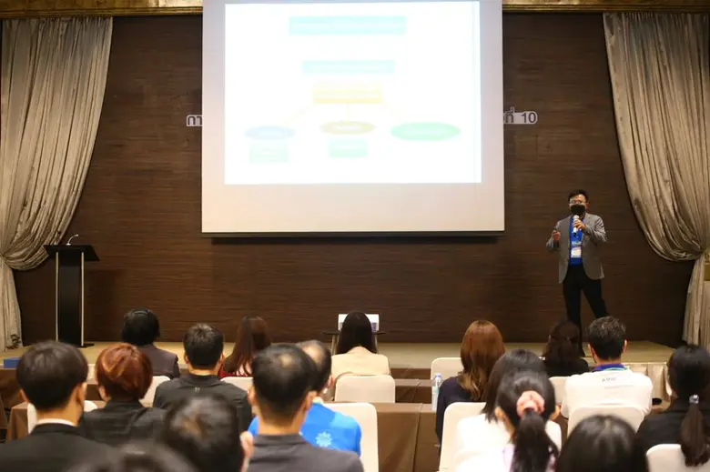 ซินโครตรอนมอบรางวัล SLRI Award แก่ 4 ผู้ใช้บริการมีผลงานวิจัยดีเด่น