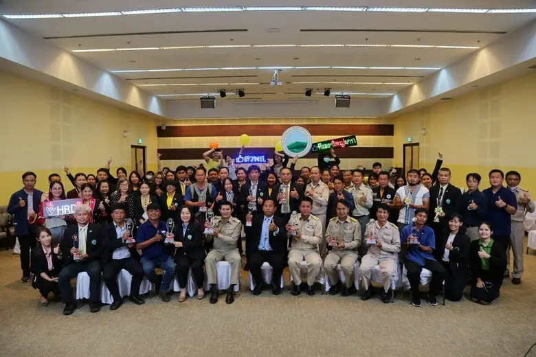 นายวิรัตน์ ปราบทุกข์ ผู้อำนวยการสถาบันวิจ...