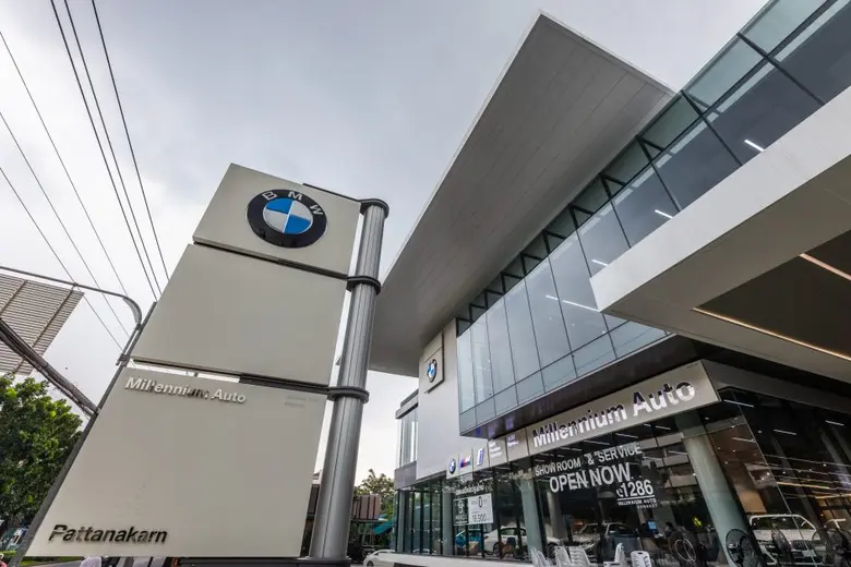 ดร.สัณหวุฒิ ธรรมชวนวิริยะ ประธานเจ้าหน้าท...