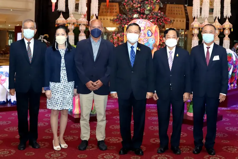 พล.ต.อ. อดุลย์ แสงสิงแก้ว ประธานคณะกรรมาธ...