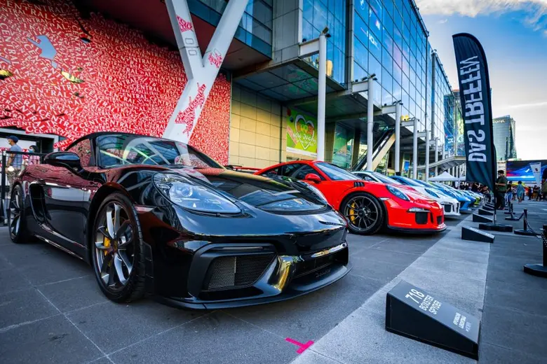 โชว์ตำนานแห่งยนตรกรรม Porsche หายากกว่า 25 รุ่น ให้ยลโฉมใกล้ชิดที่เซ็นทรัลเวิลด์