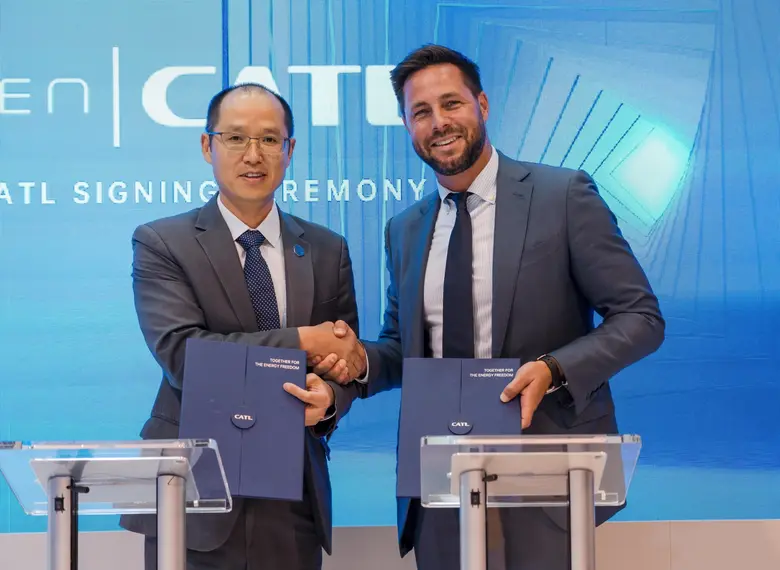 การทำข้อตกลงมีขึ้นหลังจากที่เฟลกซ์เจนกลาย...