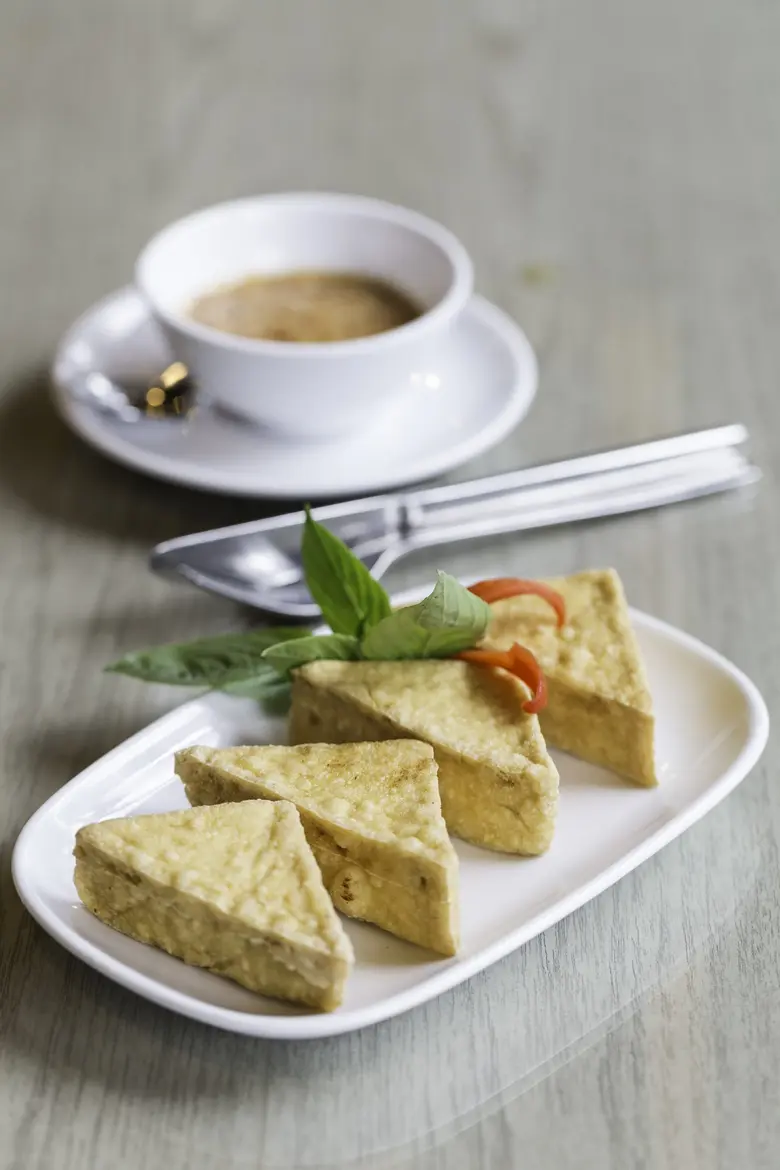 ต้อนรับเทศกาลกินเจ อิ่มเอมทั้งกายและใจ กับเมนูเจสุดพิเศษ ณ ห้องอาหาร แทพเพสทรี โรงแรมแคนทารี โคราช