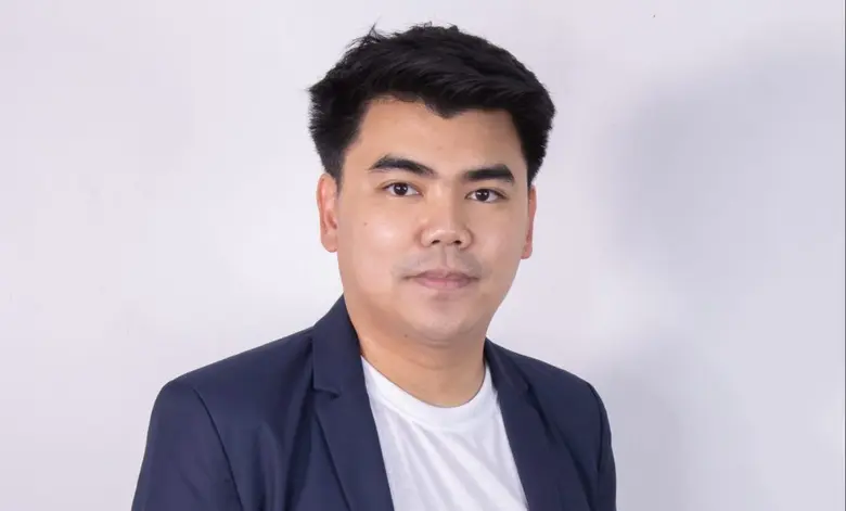 ฟิน อินชัวรันส์ โบรคเกอร์ หรือ 'FIN BROKE...