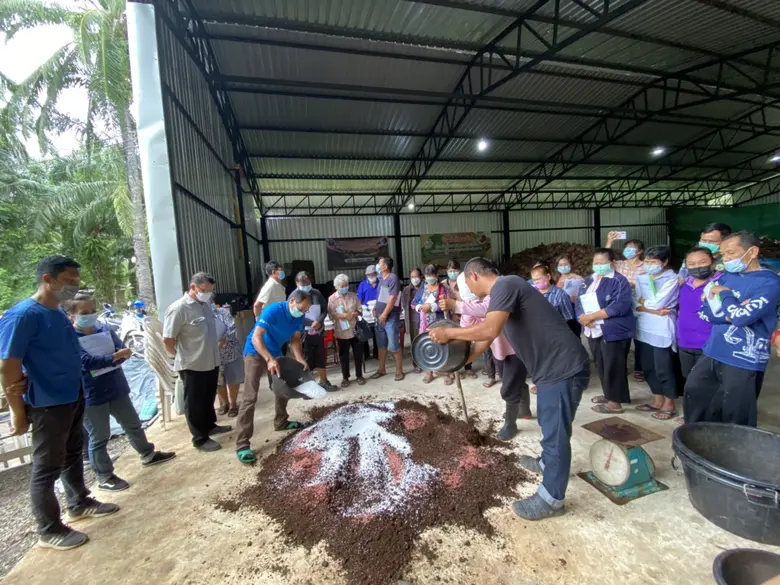 วว. เสริมแกร่งเกษตรกร "ชุมพร" อบรมผลิตปุ๋ยอินทรีย์/ปุ๋ยอินทรีย์เคมี เพื่อลดต้นทุนการผลิต แก้ไขปัญหาปุ๋ยราคาแพง