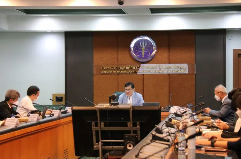 อว. เดินหน้าลดก๊าซเรือนกระจก นำร่อง "สระบุรีแซนด์บ็อกซ์" ต้นแบบปล่อยก๊าซเรือนกระจกสุทธิเป็นศูนย์ และ "แม่เมาะโมเดล" สร้างระบบเมืองน่าอยู่เชิงนิเวศน์ ลดปัญหาหมอกควันไฟป่า