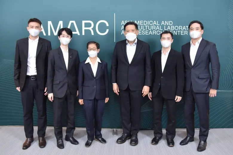 ดร.ชินดนัย ไชยยอง (ที่ 2 จากขวา) กรรมการผ...