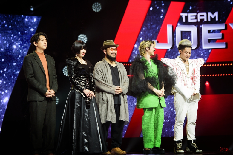 ร้อนแรงสะเทือนโลกโซเชียล ที่ทุกคนต่างพูดถ...