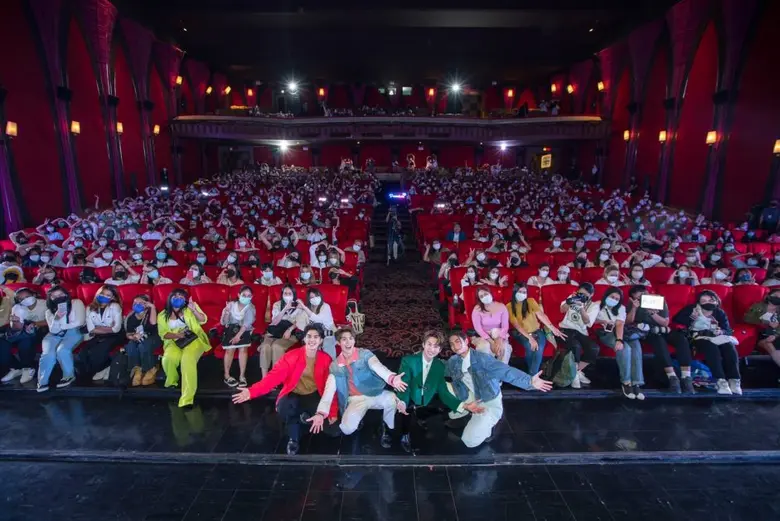 iQIYI (อ้ายฉีอี้) ร่วมงานสุดเอ็กซ์คลูซีฟ "บรรยากาศรัก เดอะซีรีส์ (Love in The Air Open Heart)" งานร่วมตัวของแฟนคลับและนักแสดง พร้อมชม EP8 บนจอยักษ์ พร้อมกัน