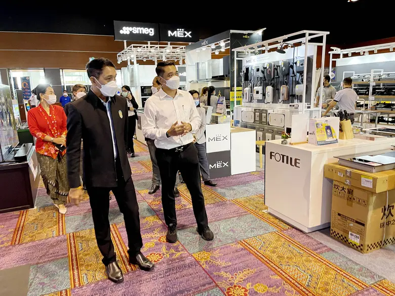 "โฮมโปร หาดใหญ่ แฟร์" คุ้มสนั่น ยิ่งช้อปมาก ยิ่งคุ้มมาก ลดสูงสุด 70% กลับมาแล้ว เพื่อนรัก.. งานแฟร์ของเพื่อน เพื่อคนรักบ้าน มาเถอะ อยากเจอ!