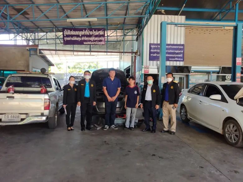 นายสมศักดิ์ เพ็งธรรม ผู้อำนวยการสำนักงานพ...