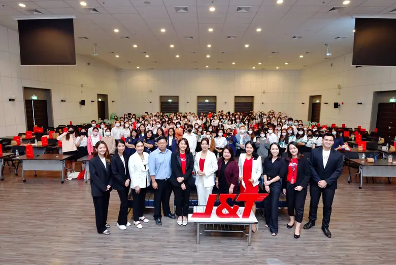 เจแอนด์ที เอ็กซ์เพรส ประเทศไทย เปิดตัวโคร...