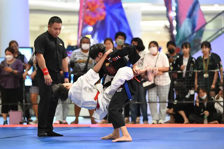 วิว - เยาวภา นำทัพนักกีฬายุวชน-เยาวชนและประชาชนทั่วไป กว่า 300 คนทั่วประเทศ เปิดศึกยูยิตสู "เลเจ้นด์ ยูยิตสู แชมป์เปี้ยนชิพ 2022"