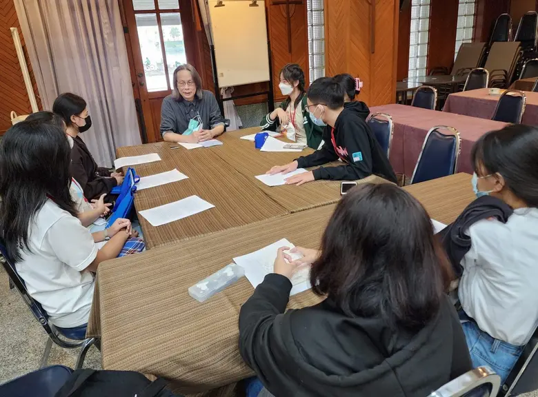ซีพี ออลล์ จับมือ 4 องค์กร จัดค่าย "กล้าวรรณกรรม" และค่าย "เซเว่น อีเลฟเว่นถอดรหัสนักวาดการ์ตูนในฝัน" ครั้งที่ 17